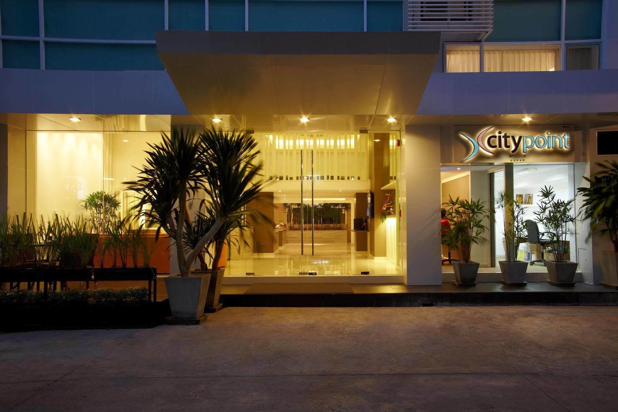Citypoint Hotel Bangkok Exterior photo